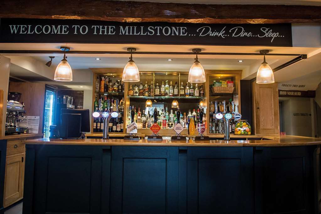 ホテル The Millstone, Mellor ブラックバーン レストラン 写真