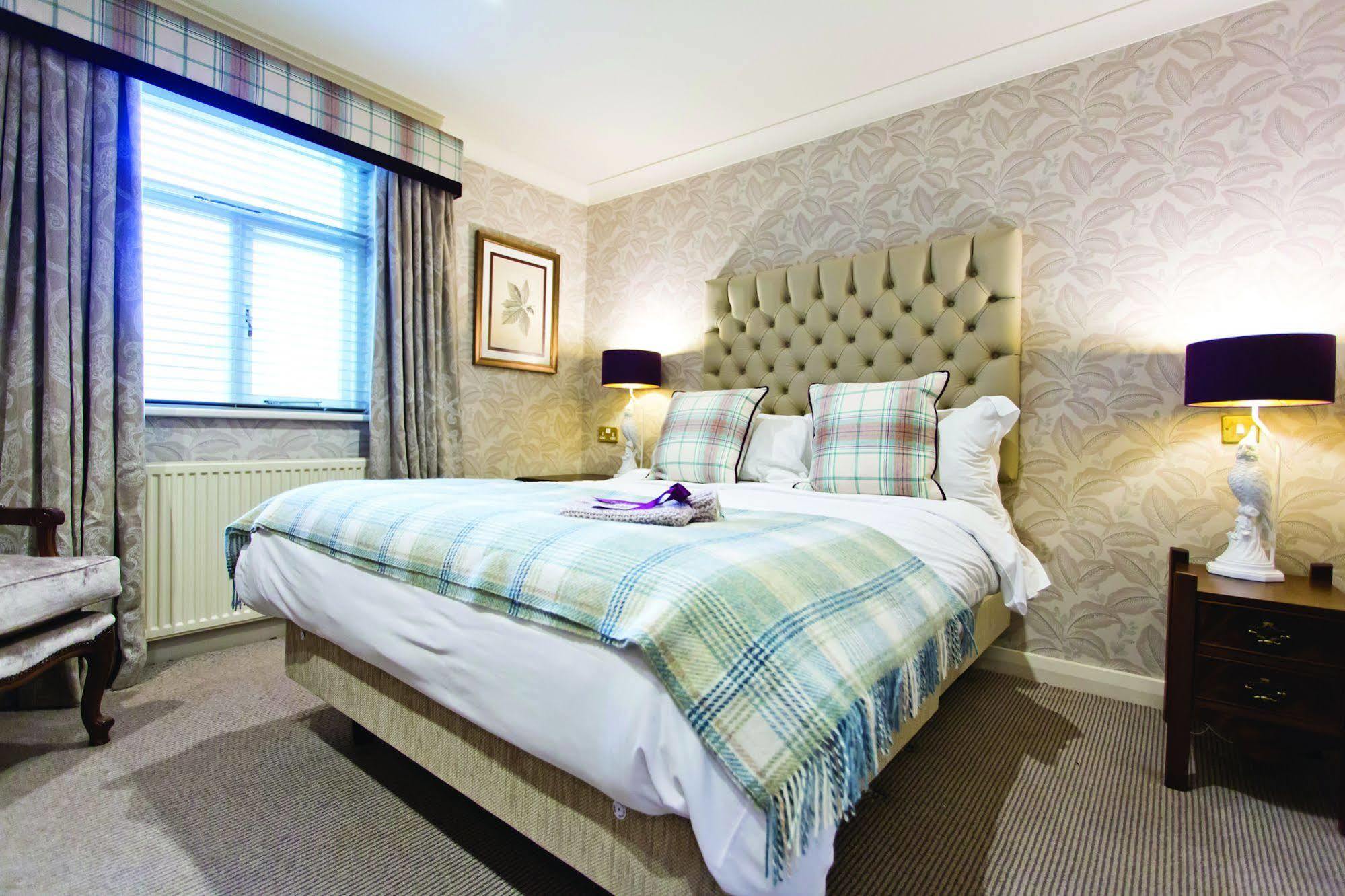 ホテル The Millstone, Mellor ブラックバーン エクステリア 写真 A bedroom at the hotel