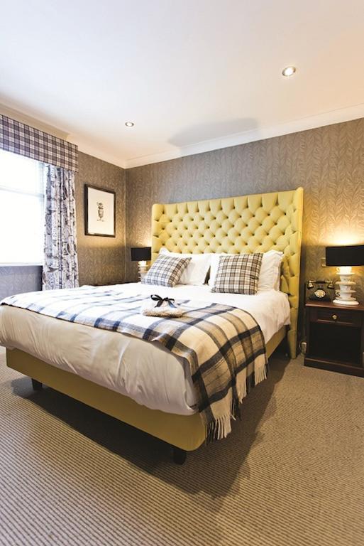 ホテル The Millstone, Mellor ブラックバーン エクステリア 写真 A bedroom at the hotel